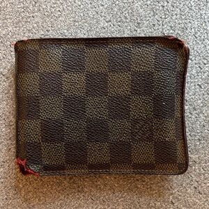 Fixer-Upper LV Wallet